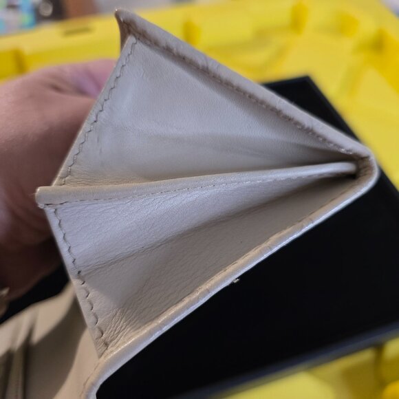 *GUCCI* Authentic GG Signature Leather Wallet w/Gold Name Plate Single Fold/Snap - Picture 12 of 16